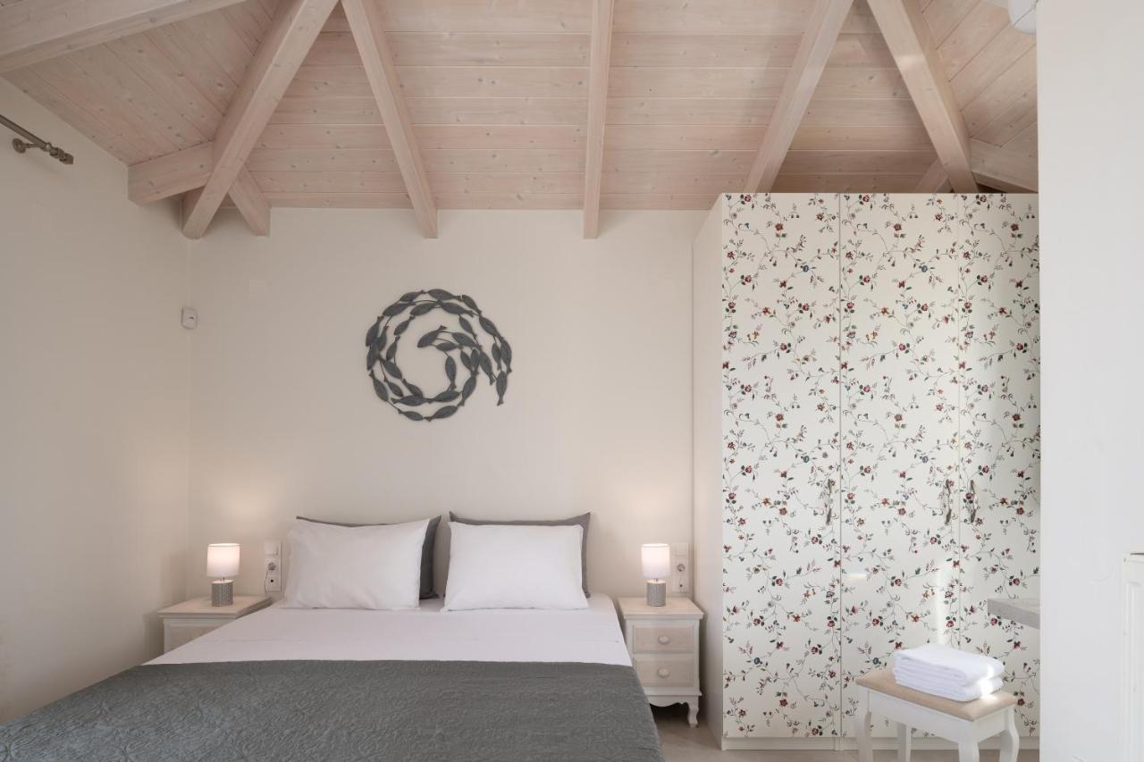 Alba Bianca Villa, Family Retreat With Heated Pool By Thinkvilla Херсониссос Экстерьер фото