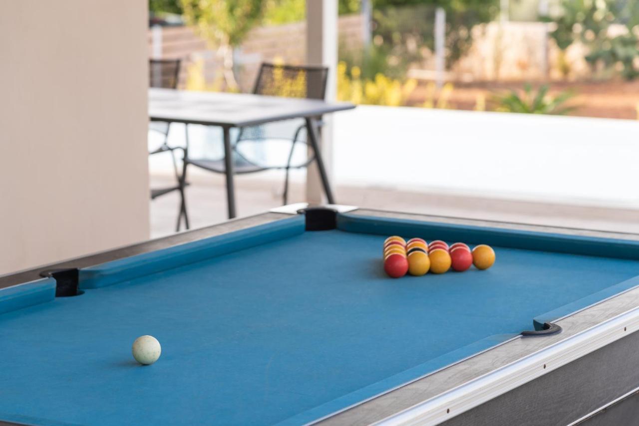 Alba Bianca Villa, Family Retreat With Heated Pool By Thinkvilla Херсониссос Экстерьер фото